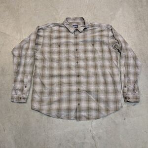 Patagonia Organic Cotton Long Sleeve Button Up Shirt Men's XL Plaid Earth Tones